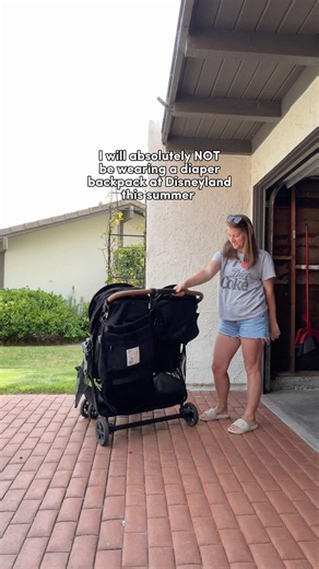 Pack my Stroller for Disneyland ✨ with 3 kids age 4 and under 🥰