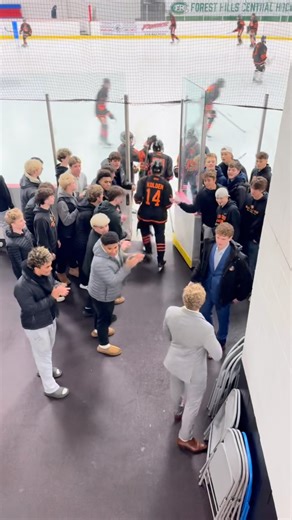Great BC Student section tonight for the BC vs EGR game! | Byron Center Hockey