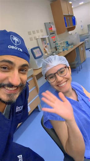 ‎Dr.Wael Elbanna د. وائل البنا‎ on Instagram‎: "مستحيل اقدر أزعلها .. بسكوته .. هاديه .. مجتهدة . طيبه .. وطبيبه مساعده شاطره جدا في الجراحات الروبوتيه . #د_وائل_البنا_دافنشي_روبوت🇦🇪🇪🇺🇪🇬🇬🇧🇧🇷"‎