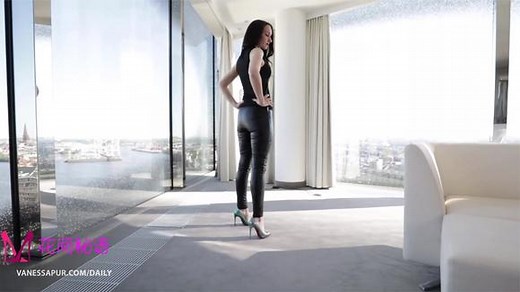 vanessa pur（凡妮莎·普尔）皮革套装灵感