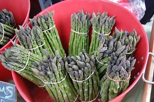 Winchester Farmers Market June 25: fruits and veggies in 50  varieties