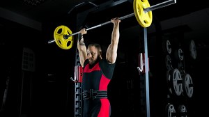 Push Press vs. Overhead Press – Which one should you do? – Fitness Volt