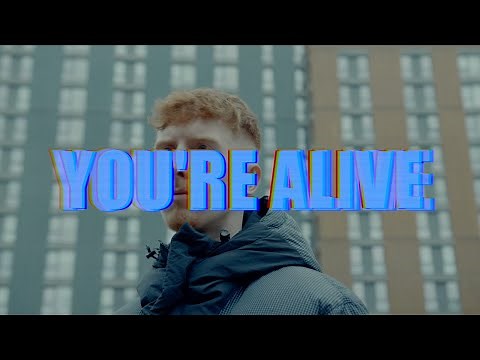Blair Muir - Divine (Official Lyric Video)