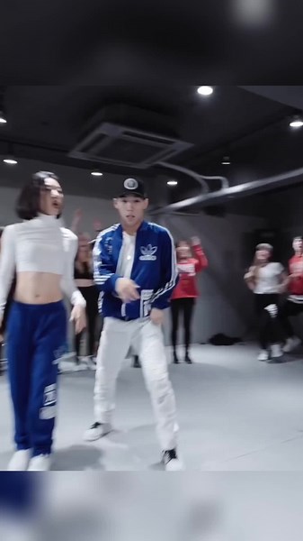 1MILLION Dance Studio Choreography by Lia Kim & Koosung Jung