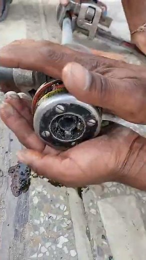 how to #thread process on GI (Galvanized Iron) Pipe #plumber #shorts