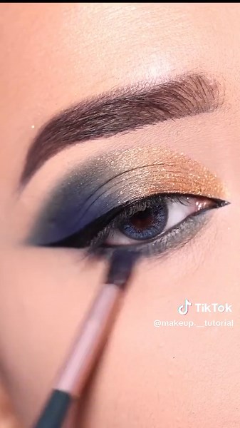 Blue and Golden Eye Makeup Look Tutorial