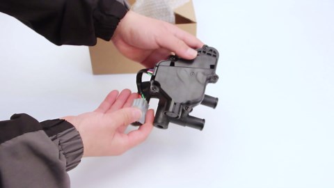 16670-21010 Coolant Control Valve Compatible with 2004-2009 Toyota Prius 4 Cyl 1.5L 1667021010 601-021