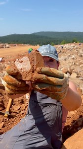 Even though we about passed out from the heat we found some gigantic crystal points. If you want to join us for a dig, check out our patreon in our link tree! #crystals #stayhydrated #hotgirlsummer #canttaketheheat | Arkansas Crystal Girls
