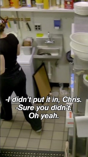 gordon spies on toxic chef #kitchennightmares