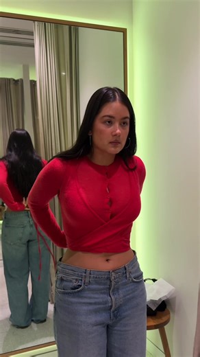 Saw @Sophie Kalifatidis in this and went in and bought it straight away @INCU