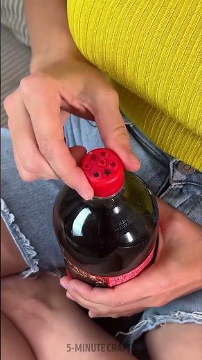 She Invents a Handy Kitchen Device from Trash 🍼🎈