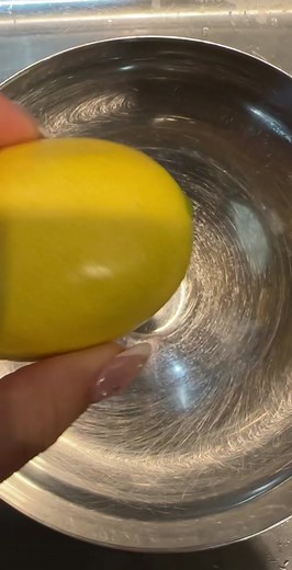 Blue Raspberry Candied Lemon Slices Recipe