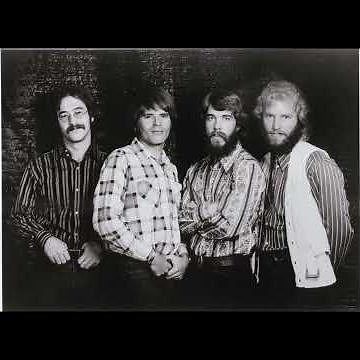 CREEDENCE CLEARWATER REVIVAL- "GREEN RIVER" (LYRICS)