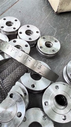 Mặt bích thép RF BS DN40