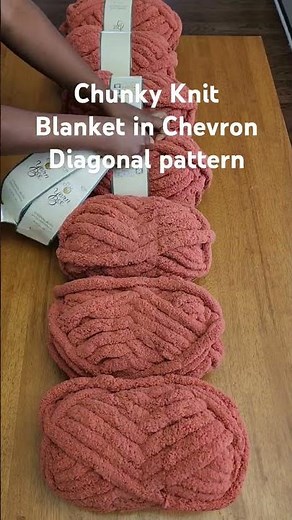 Chunky Knit Blanket in Chevron Diagonal pattern. #chunkyknitblanket #handknitting