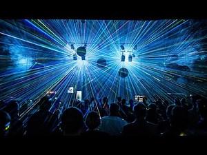 Lasershow / Pyroshow Techno Classica 2015 tarm Showlaser GmbH/Ralf Lottig Lasershows www.tarm.de