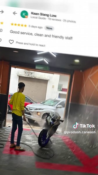 Premium Car Wash Experience: Customer Satisfaction First