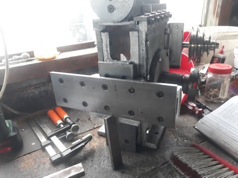 Mounting the Cross Slide