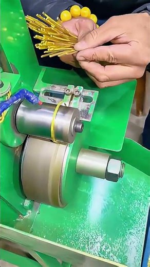 Bracelet forming machine 💍🏭#jewelry #machine #factory