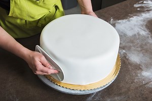 How to Keep Fondant From Drying Out: 5 Easy Steps - Cake Decorist
