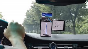 LG Wing Leaked Video Offers First Look at T-Shaped Dual Screens