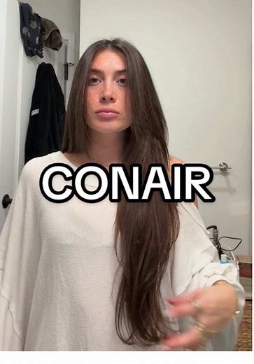 My hair has never been so easy to style!!! The @Conair Haircare digitalaire drying wand is sooo lightweight so no arm workouts here🤭 #hair #conair #digitalaire