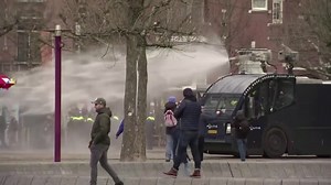 Thousands protest in Amsterdam against Dutch coronavirus lockdown