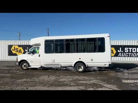 2015 Chevrolet Express Paratransit Bus