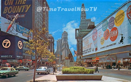 Times Square New York City in the 1950's 1960's ✨️ patreon.com/TimeTravelNowTV ✨️ Color Video, Vintage Old Times Square, Classic Cars, Neon Signs, Vintage Store Fronts, Movie & Film Billboards Theater Marquee, Scripto, WABC-TV, Loew's State Theater, Vintage Taxi Cabs #newyork #newyorkcity #nyc #timessquare #timessquareny #scripto #vintagestyle #oldschool #retro #vintagevibes #americana #retrostyle #retrovibes #1950s #1960s #midcentury #midcenturymodern #midcenturydesign #midcenturyarchitecture #