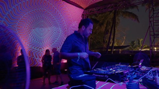 There's still a real magic to Goa you can find in no other place 💫 It was great to play in Back to the Source at the source of our culture. Played a different set than usual with a lot of Goa Trance classics. Just check the energies @ HillTop Goa ❤️ | Skizologic