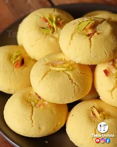 🍪 Homemade Cookies Recipe | Make Delicious Bakery-Style Cookies at Home Ingredients: - 3/4 cup ghee or butter (in solid state) - 3/4 cup powdered sugar - 3/4 cup besan (gram flour) - 1 cup maida (all-purpose flour) - 1/2 tsp cardamom powder - 1/2 tsp baking powder - Dry fruits (optional), chopped (e.g., almonds, cashews, raisins) | Taste Unfold