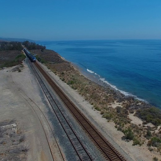 Here's a resolution that's easy to keep: more rail travel. ✍️ Experience America's best destinations and views on Amtrak: http://spr.ly/61833VVcF | Amtrak