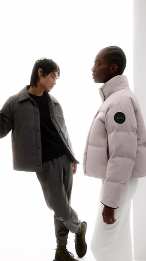 Canada Goose Japan カナダグースジャパン on Instagram: "【FW24 COLLECTON】 無限の可能性を引き出すシルエットで、新たなシーズンを迎えよう。 どんな天候にも柔軟に適応し、暖かさと心地よさを兼ね備えた、スタイリッシュな着こなしを提案する最新コレクション。 この冬、カナダグースで自分に合ったスタイルと快適さを。 詳しくは公式オンラインストアをご覧ください。 #canadagoose #カナダグース"