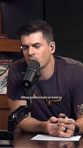 You get to decide who offends you Period Delony #cantbebothered #unbothered #relationshipadvice #m #comedypodcast #podcasts #podcaster #podcastlife #fyp #podcast #viral | One O'clock