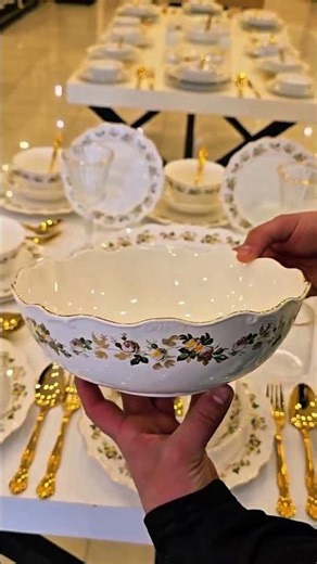 Luxury Dining Table Setup ✨ Elegant Dinnerware & Gold Cutlery Aesthetic #crockery #viral #shorts