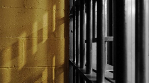 Henderson Co. man charged with sexually exploiting minor, deputies say