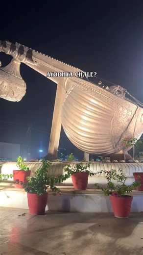 Harsh Jaiswal | Travel | Celebrating INDIA 🇮🇳 on Instagram: "Ayodhya – 1 Day Itinerary (Hinglish) Subah (6–9 AM): Din ki shuruaat Ram Mandir ke darshan se karo—early morning mein bheed kam hoti hai aur vibes bahut shant hoti hain; darshan ke baad mandir corridor mein thoda time bitao. Mid-Morning (9–11 AM): Hanuman Garhi jaakar darshan karo, phir Kanak Bhawan mein Ram-Sita ki murtiyon ke saath bhakti bhara pal. Dopahar (12–2 PM): Local bhojan ke liye satvik thali ya simple North Indian khana; 