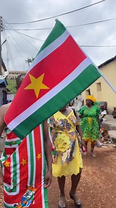 From Paramaribo - Suriname 🇸🇷 to Elmina - Ghana 🇬🇭 Reconnecting the Spirit of the African Diaspora 👉🏿 Join Suriname as they return to their ancestral shores, proudly representing at the 2025 Edina Bakatue Festival with Cultured Ghana #realexperience #LocalExperiences #ghanaculture #travelghana #elmina #culture #heritage #festivalseason #festivalvibes | Cultured Ghana