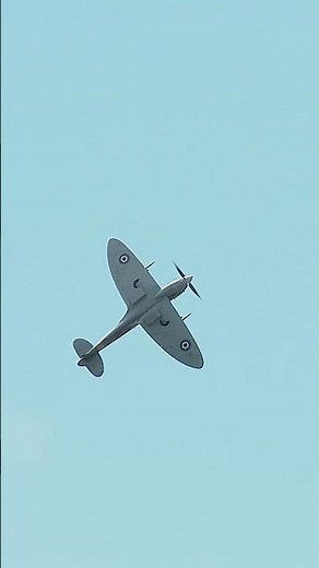 WWII Legend Takes Flight! Spitfire Barrel Roll.