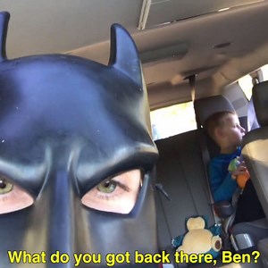 🦇na na na na Batdad! | 9GAG