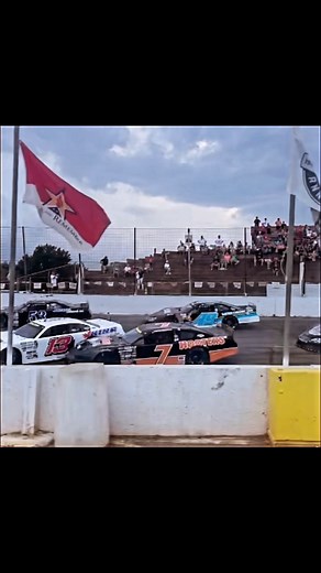 Just a little CHAOS to start the Pro Late Model feature 😧💥 Check out the view of it from the pace car. #Throowback225 #racing #latemodels #carstour | CARS Tour