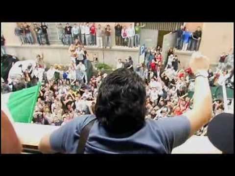 LA VIDA TOMBOLA-MANU CHAO (clip officiel)