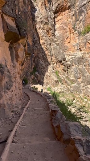 11K views · 309 reactions |  Relax. Yeah, it's Monday... but It’s time for a hiking video down the Bright Angel Trail. Pro tip: You will be happier hiking when it doesn't feel like a blast furnace outside. Avoid hiking between 10am and 4pm. Bring plenty of fluids, electrolytes and salty snacks. Hike SMART & learn more here: https://bit.ly/3KzWWY2 | Grand Canyon Conservancy | Facebook