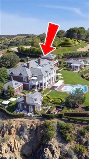 Gretzky Bought His $18.5M Mansion Back For $5M Less From Dykstra