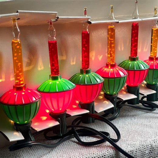 Vintage NOMA Bubbling Christmas Tree Lights --red and Orange Liquid --1980s Christmas