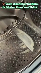 🧼 A simple vinegar and baking soda trick that removes hidden residue and bad odors from your washing machine. Clean, fresh, and safe — no chemicals needed ✨ A simple like ❤️ or a quick ‘thank you’ 🙏 really helps me keep sharing daily hacks! #CleaningHack #HomeHack #LaundryTips #WashingMachineClean #DeepCleaning #LifeHacks #HomeCleaning #CleaningRoutine #VinegarHack #BakingSodaHack | Lilian Hacks