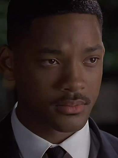 Men in Black 1997: 10 Weird Facts About The Cast You Didn’t Know! | Answered That For You