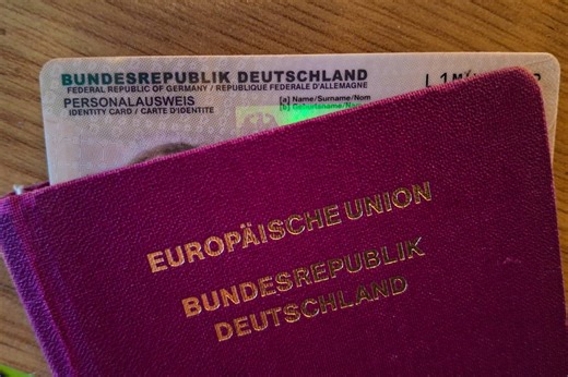 Unter Deutschen: Grauer Pass bei Türken?