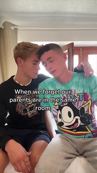 We get lost sometimes 🤷🏻‍♂️ @Galiel Swan✨ #gay #twinks #twinkcouple #boylove #boyslove #foryou🏳️‍🌈 #fypシ