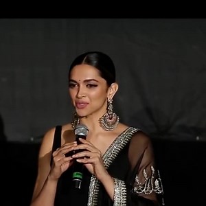 "I can't remember the last time I was SO NERVOUS😰" WATCH Deepika Padukone's heartfelt speech in this throwback video. Deepika Padukone, Ranveer Singh and Shahid Kapoor starrer Padmaavat sparked a lot of controversy for alleged distortion of history. Riots broke out in parts of Rajasthan, opposing the film's release for the romantic angle between Queen Padmavati and Alauddin Khilji. However, not even once did Deepika Padukone and Ranveer Singh share the frame in the film. Today, watch Deepika sh